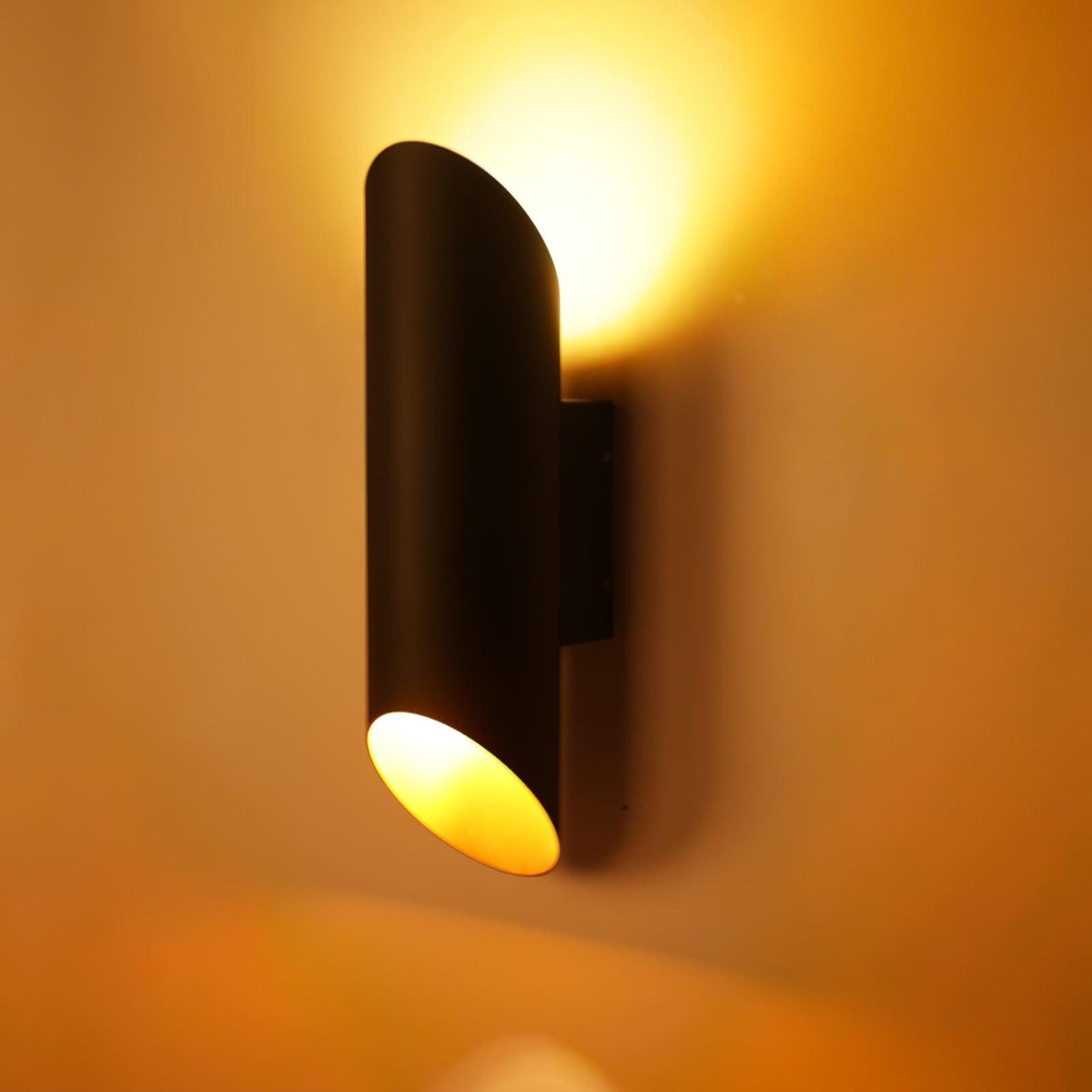Candeeiro de parede Oreleliella moderno e minimalista