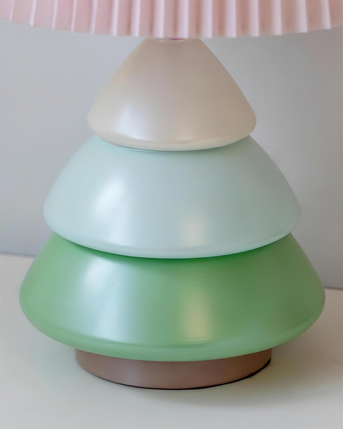 Riveise Table Lamp