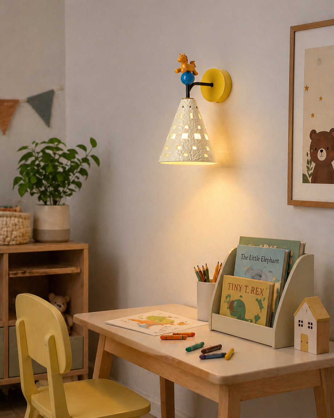 Seliraya Wall Light