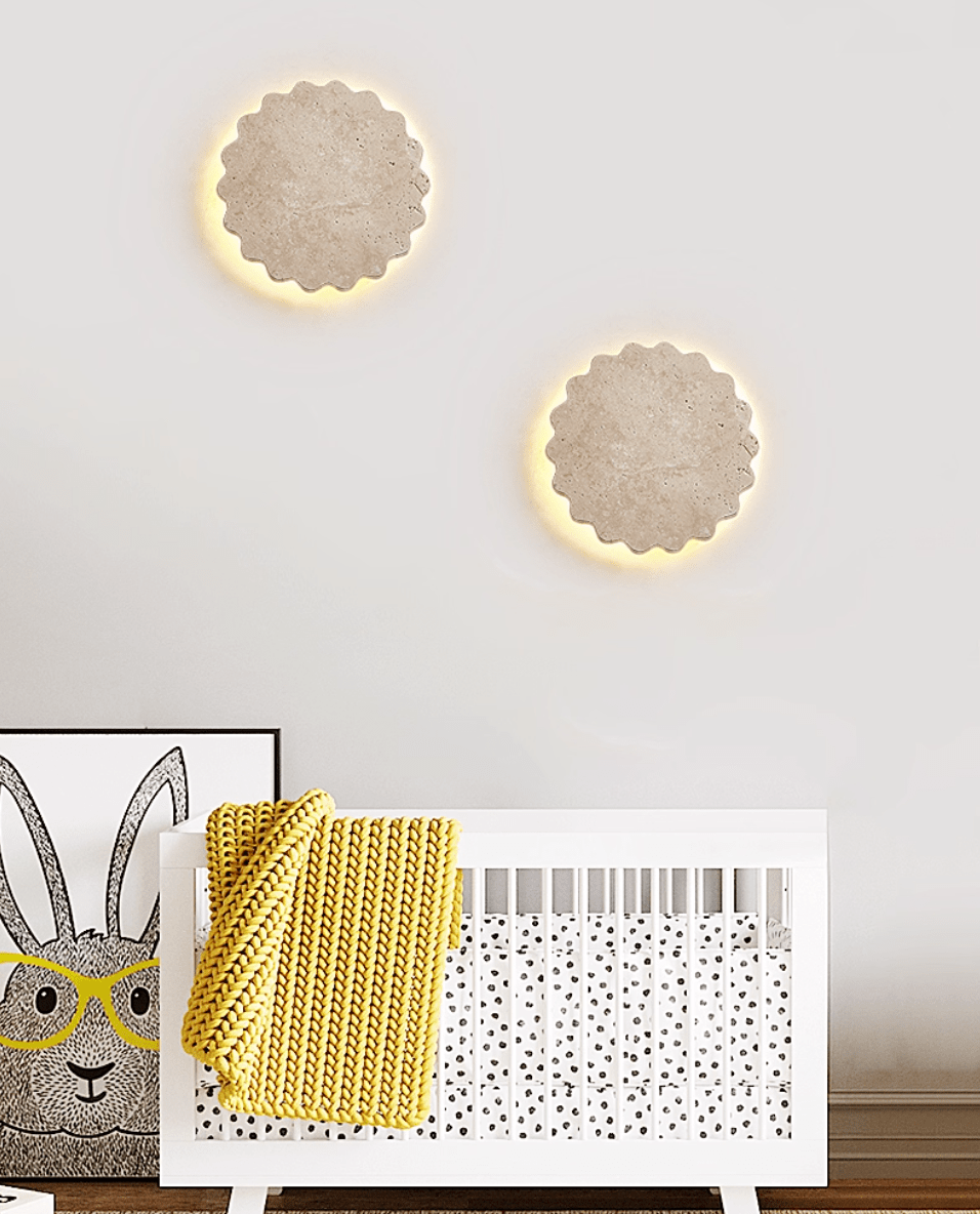 Viraanette Luna-væglampe med kammuslingedesign