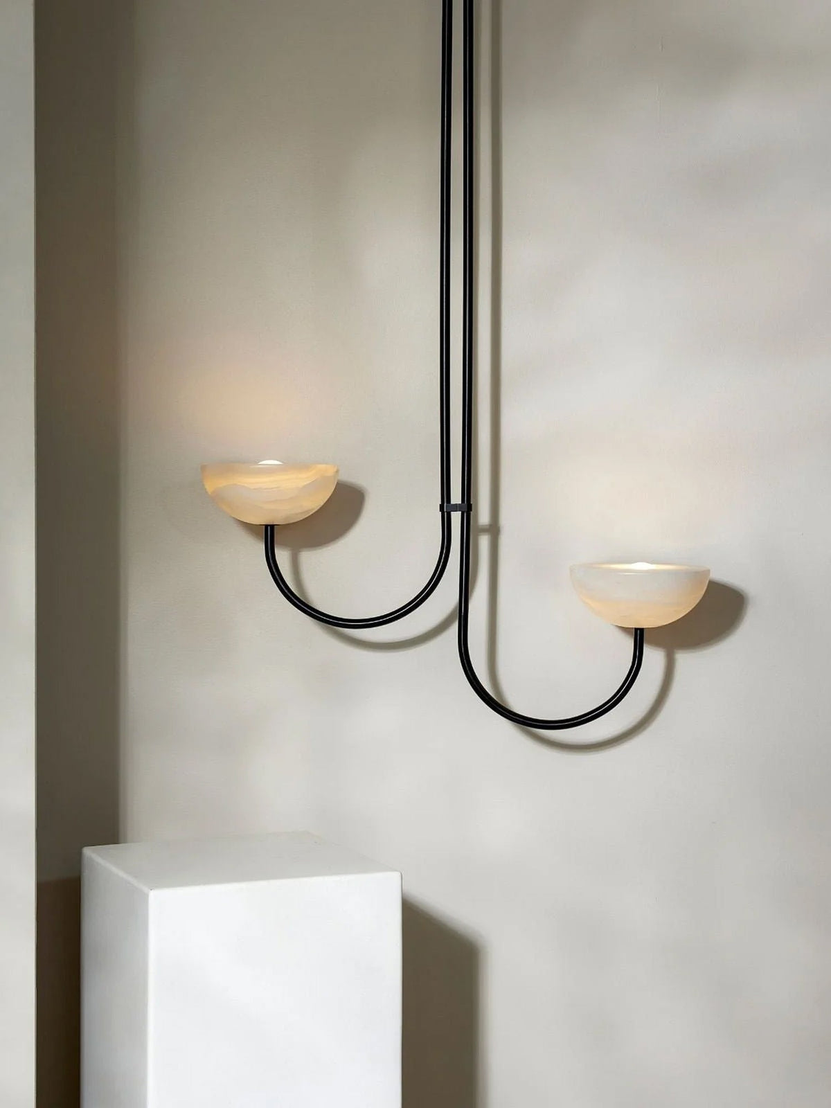Hartvik Duo pendellampa i alabaster