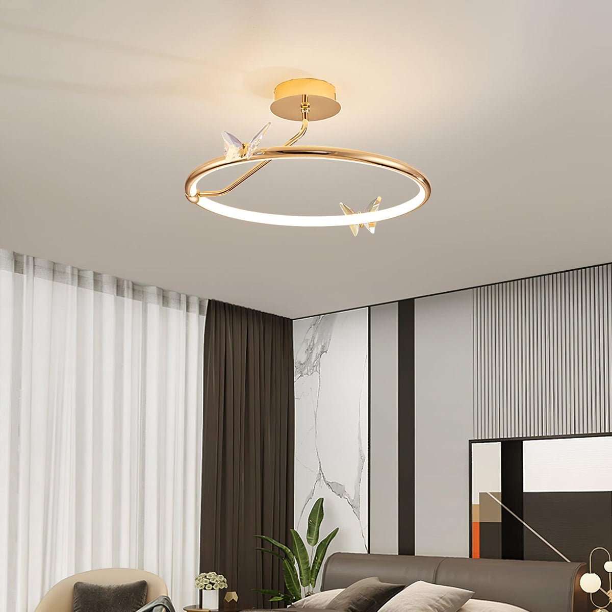 Candeeiro de teto Cyrelel com borboleta mágica, detalhes em cristal e aro LED