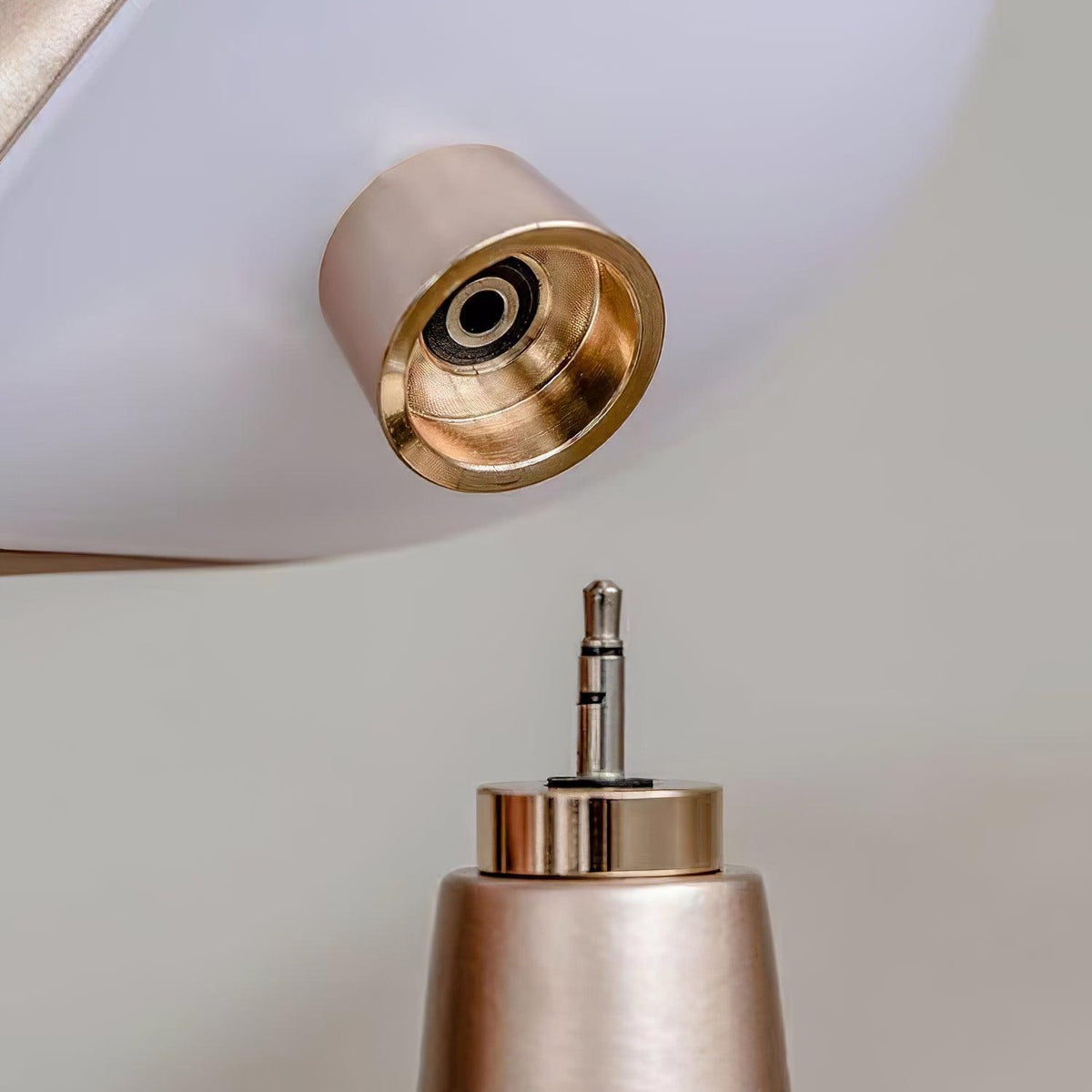 Selenaine moderne bordlampe