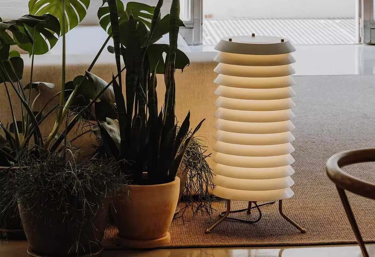 Candeeiro de mesa escandinavo com treliça Orelelette