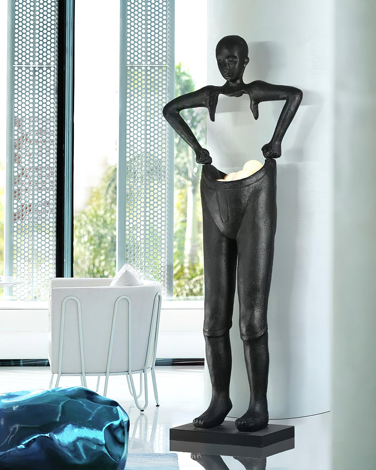 Aveneia-gulvlampe