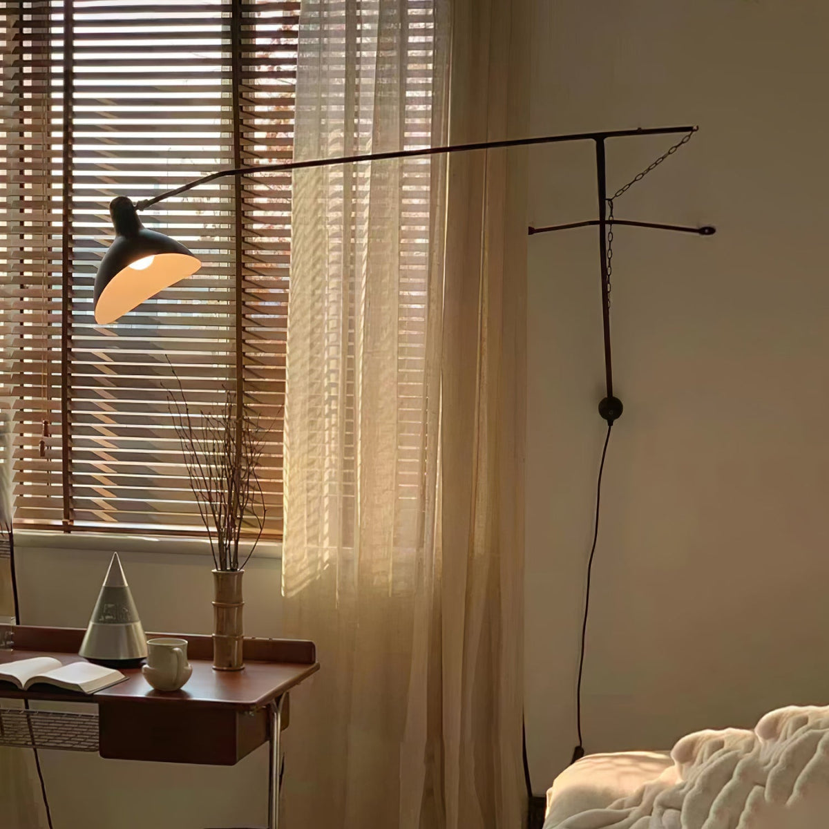 Ivsolarae moderne minimalistisk væglampe med arm