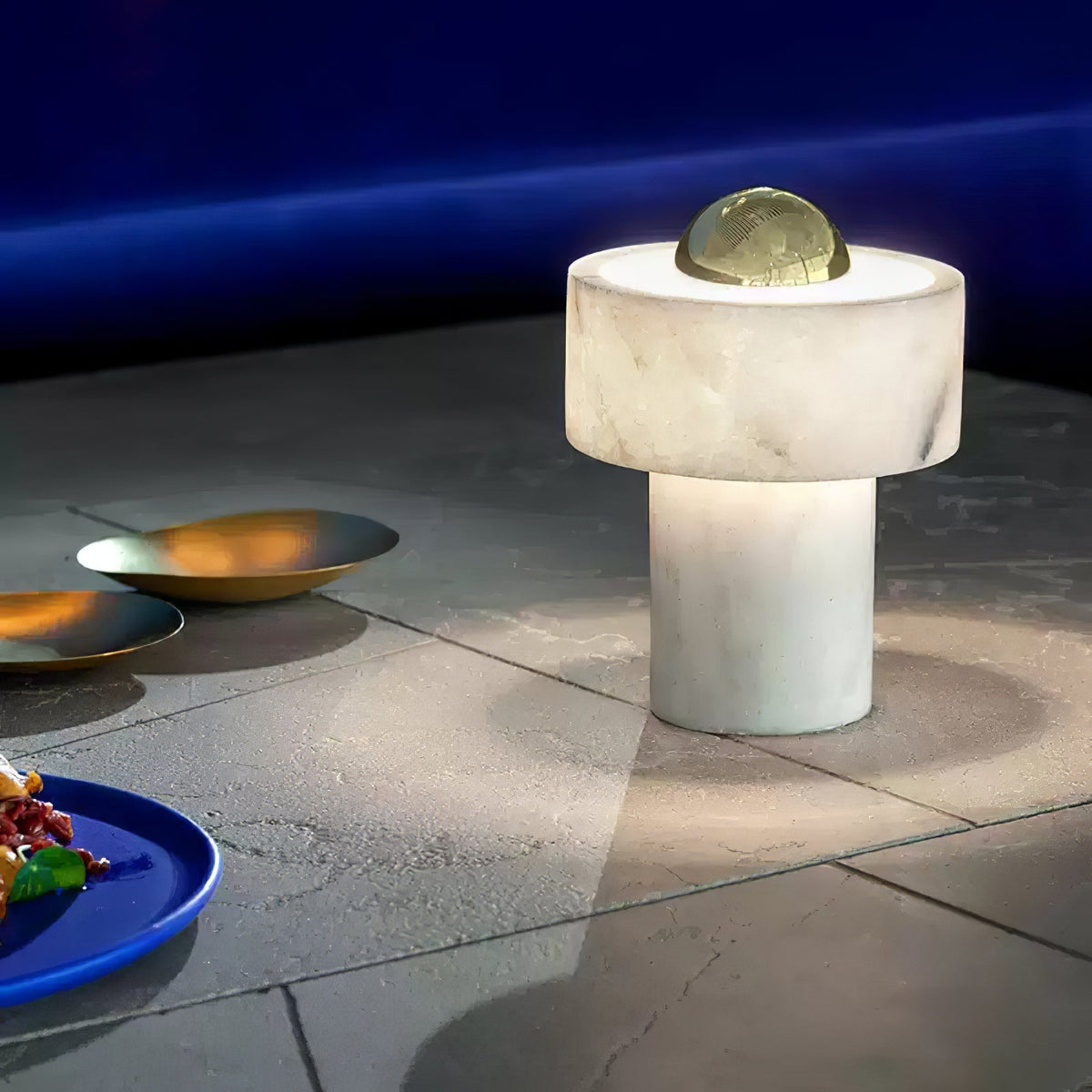Candeeiro de mesa em mármore com aura Petoaine