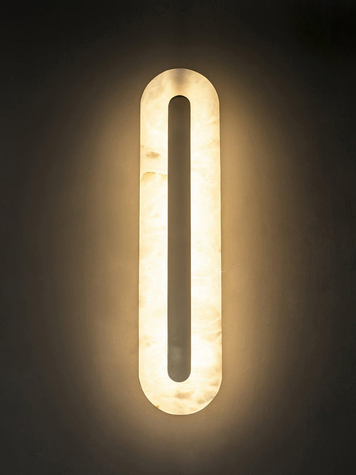 Selvia minimalistisk vägglampa i alabaster