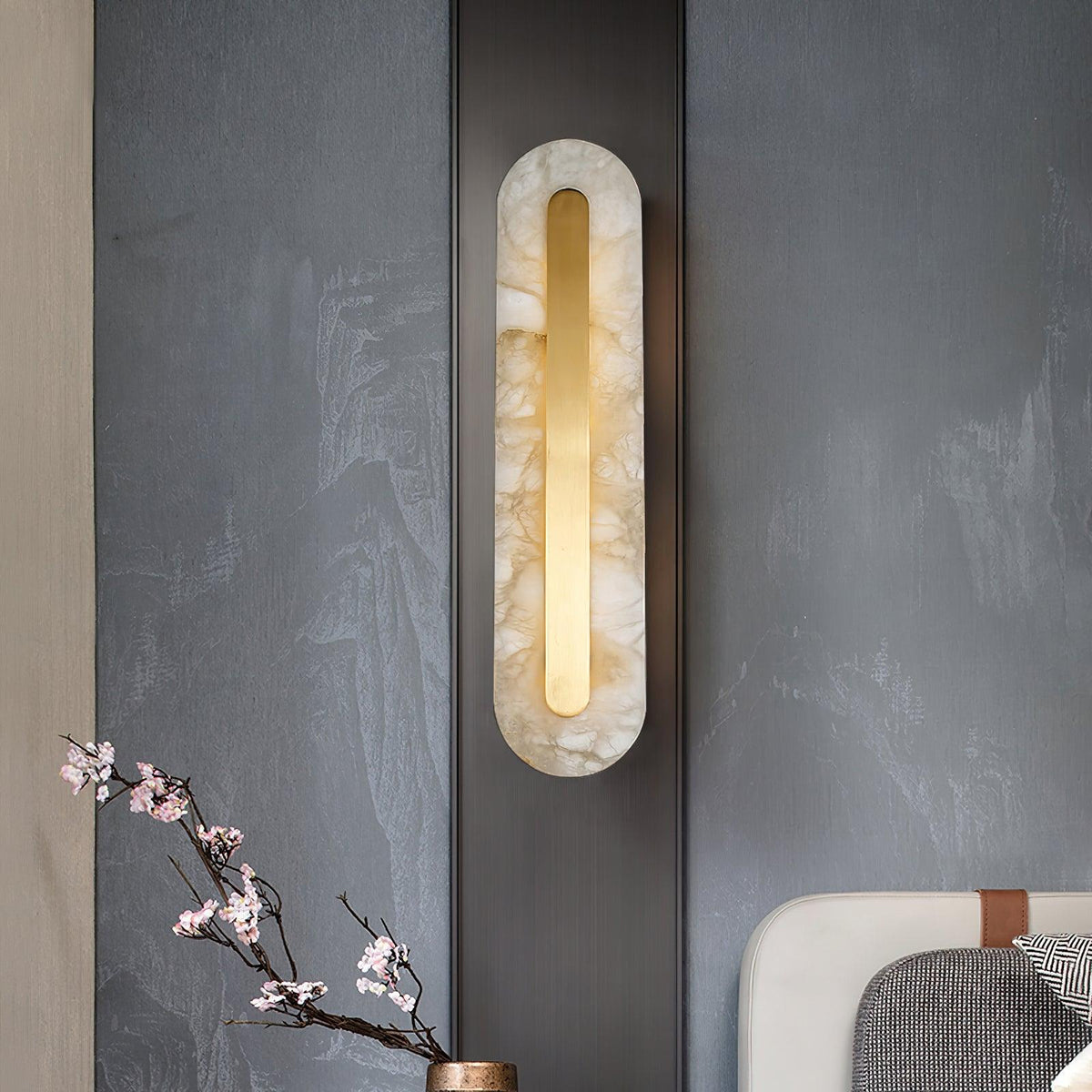 Selvia minimalistisk vägglampa i alabaster