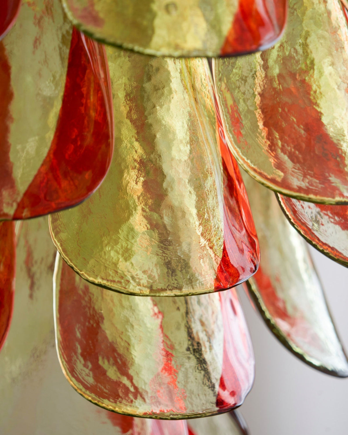 Candelabro elegante de pétalas em vidro de Murano Celoraria