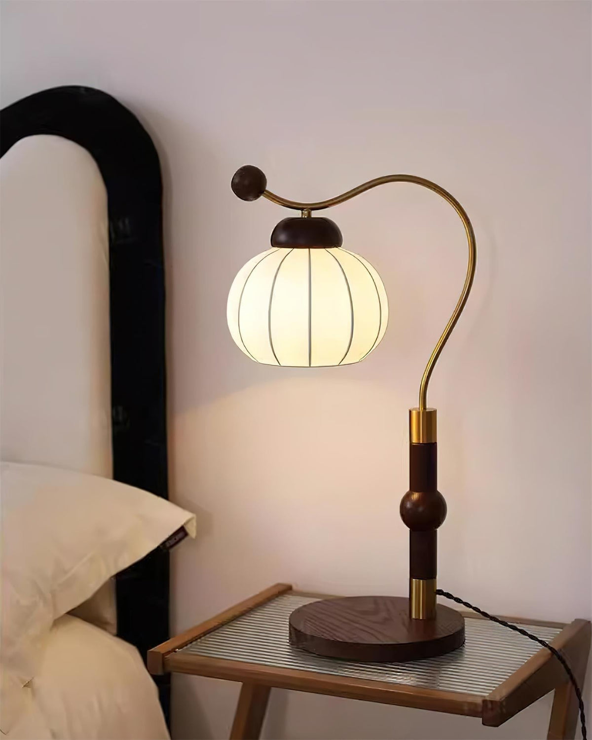 Irisius-bordlampe