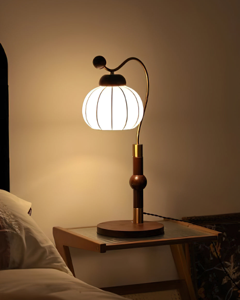 Irisius-bordlampe