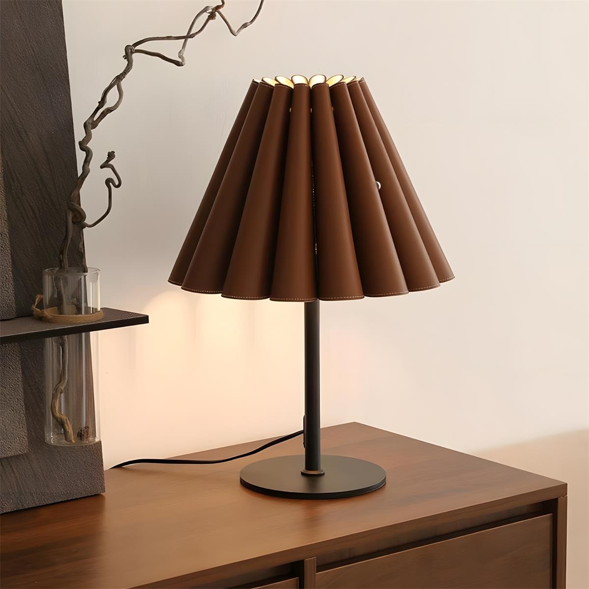 Laurel Pleat-bordlampe