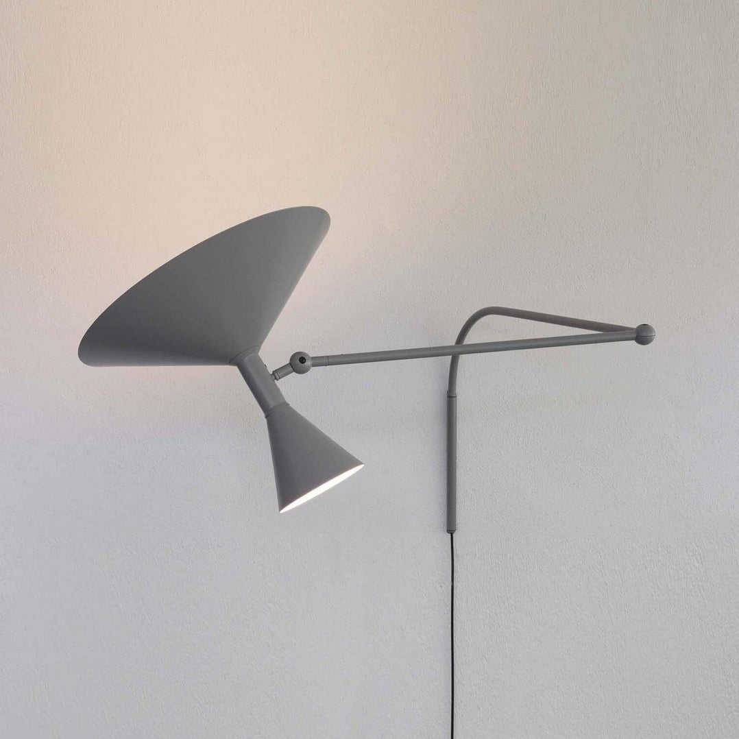 Viraelaria vägglampa Marseille, justerbar