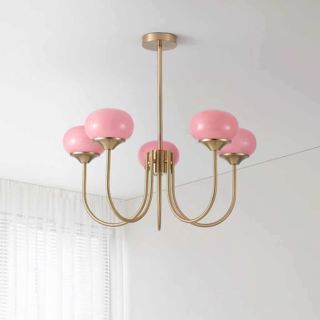 Velenian lysekrone med pink glaskugler og gulddetaljer