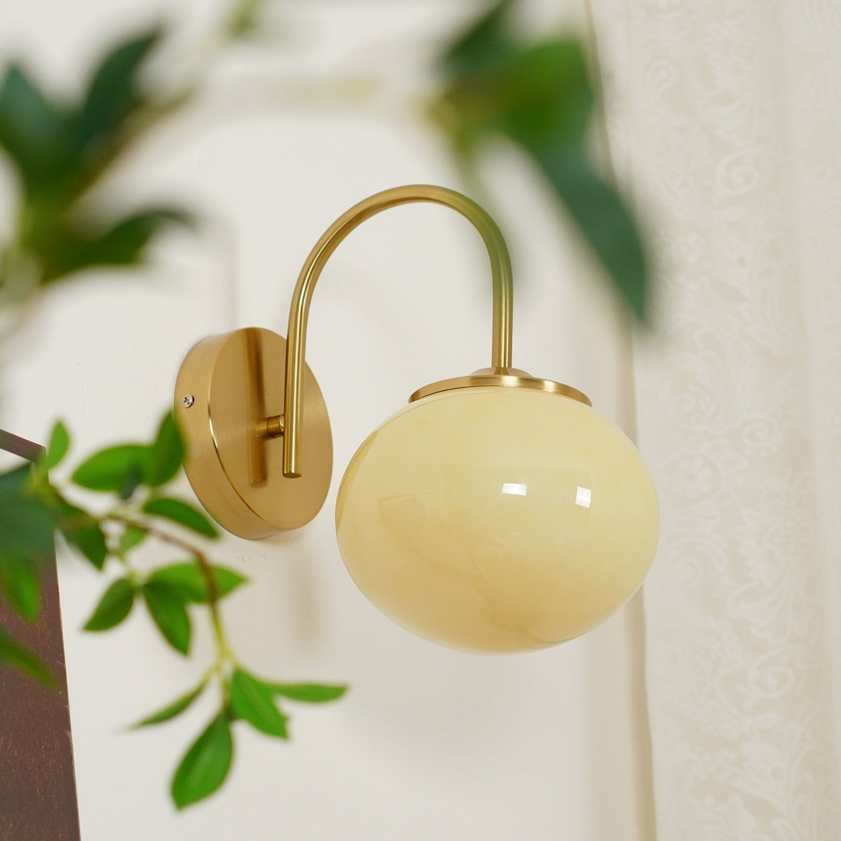 Candeeiro de parede Ove Premium Nordic em vidro artístico