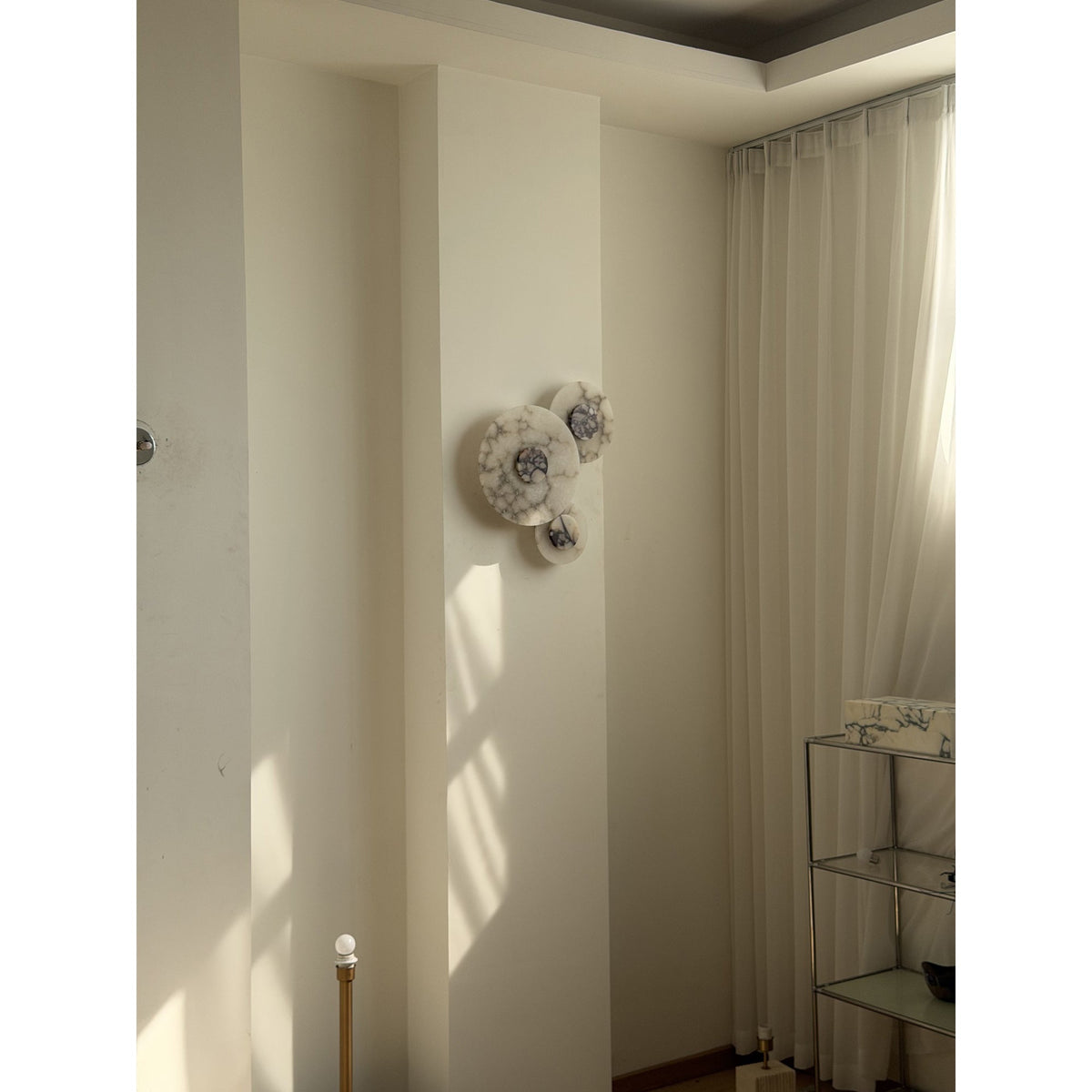 Viraisina vägglampa