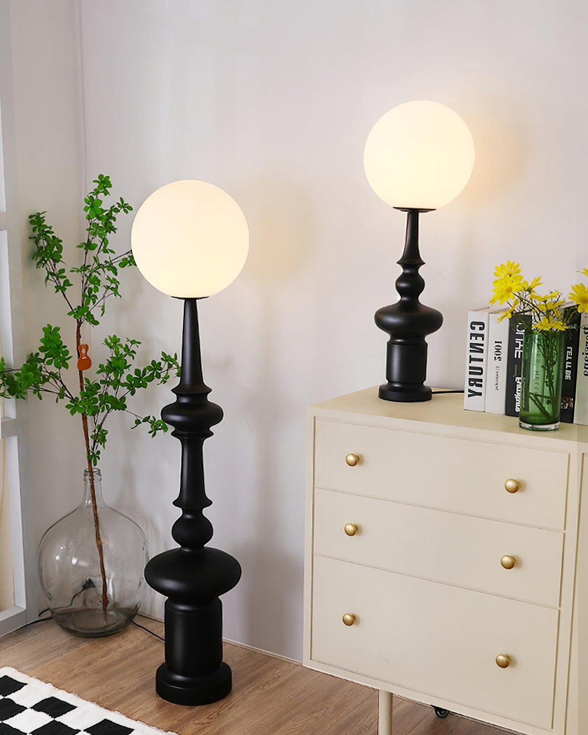 Soralise bordlampe med romersk søjle