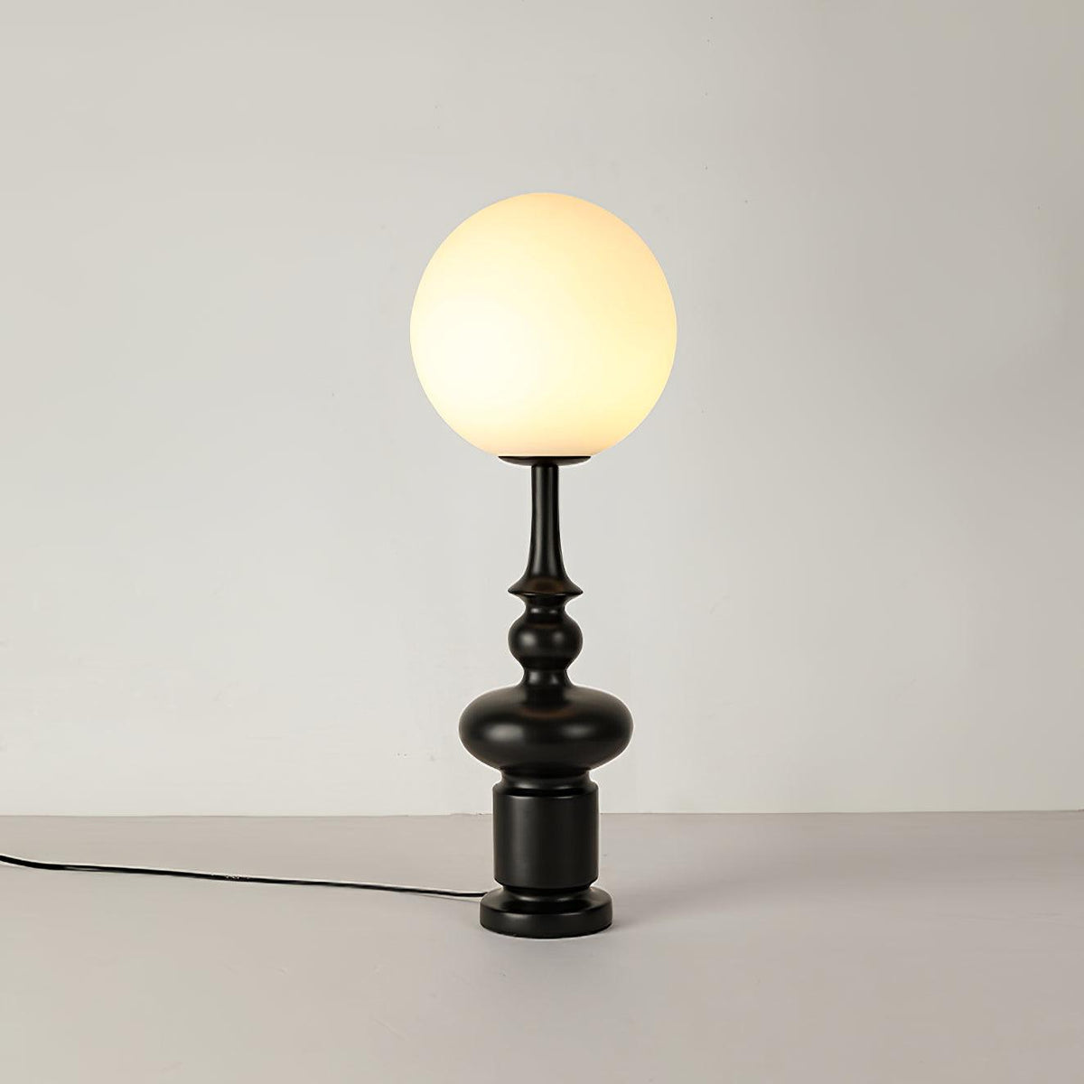 Soralise bordlampe med romersk søjle