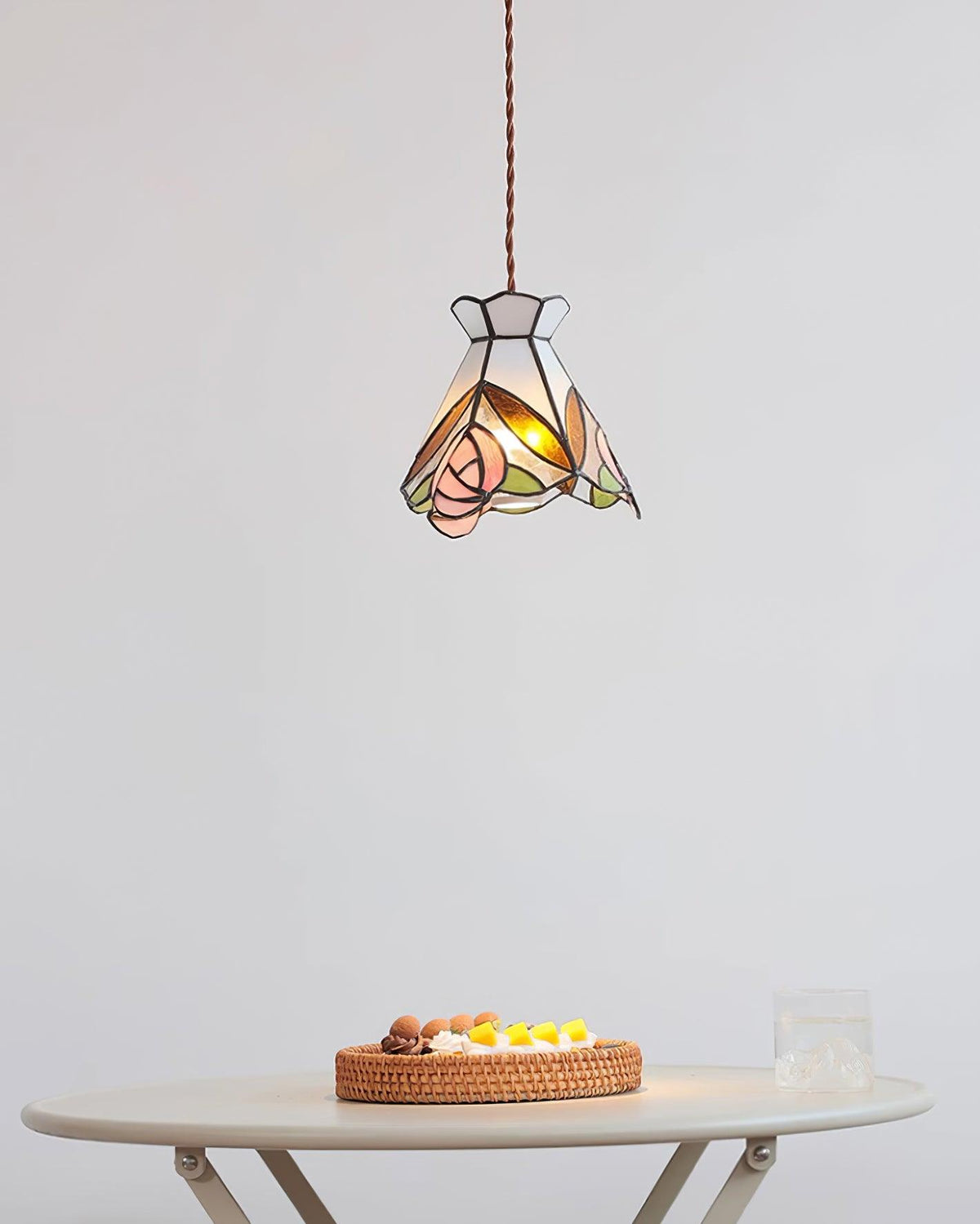 Tiffy Pendant Light