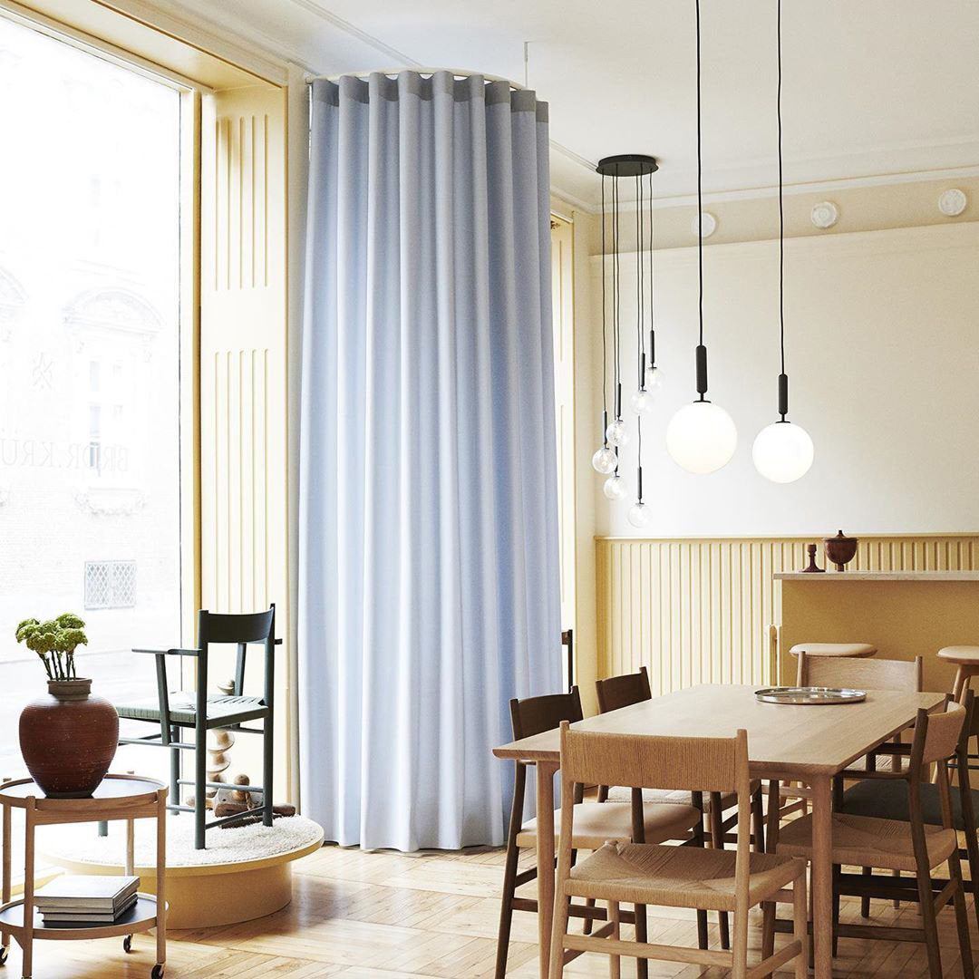 Azorila moderne minimalistisk hængelampe i messing og glas