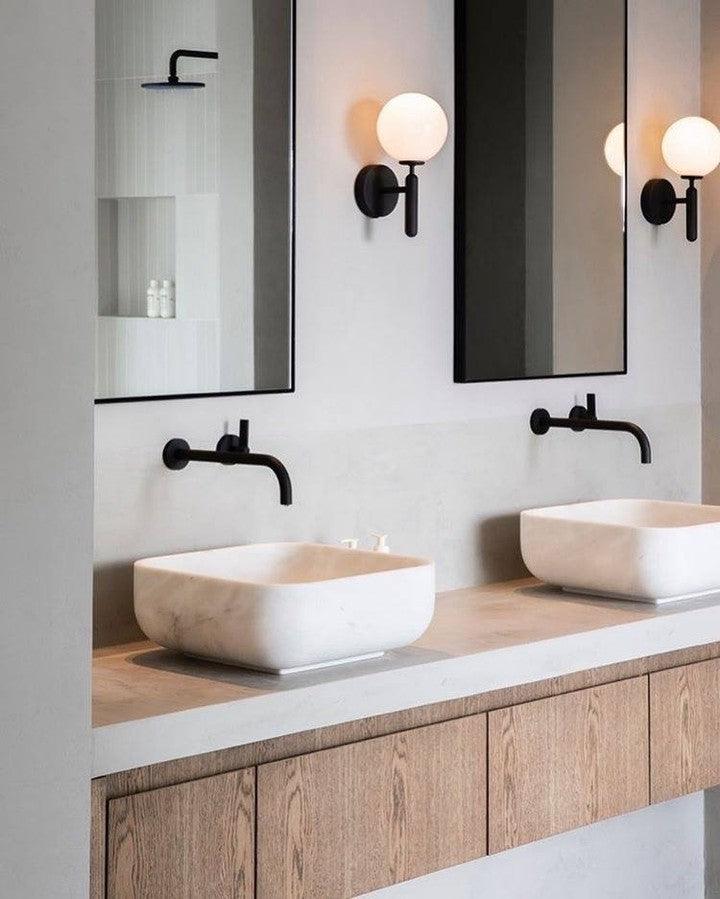Candeeiro de parede moderno e minimalista em latão Culorara