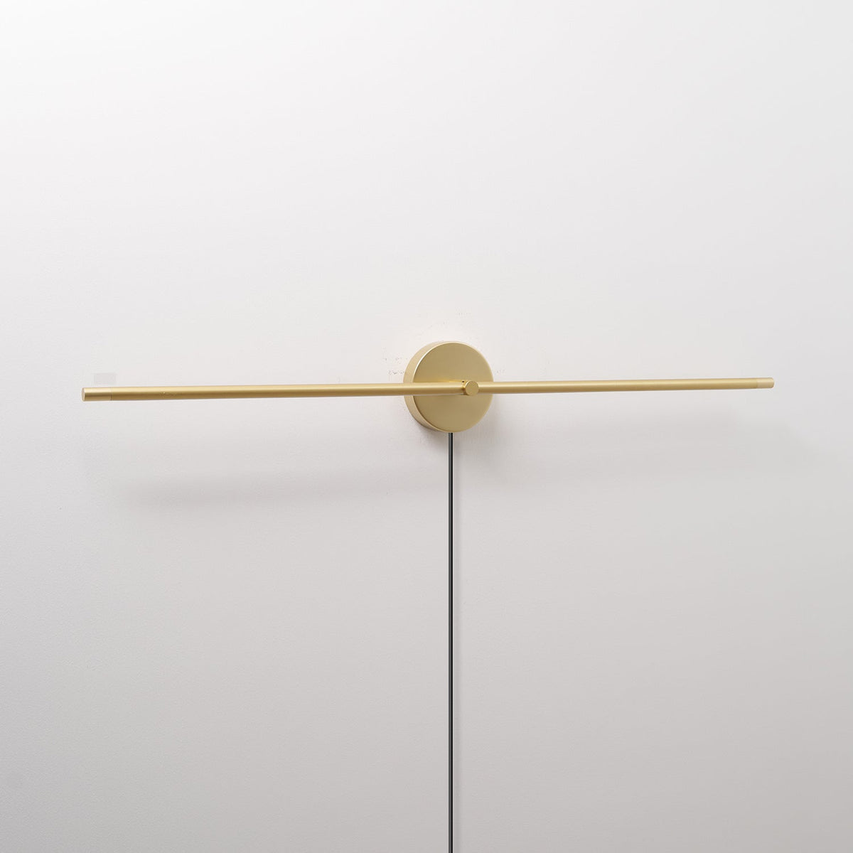 Minimalistisk modern linjär LED-vägglampa med stickkontakt