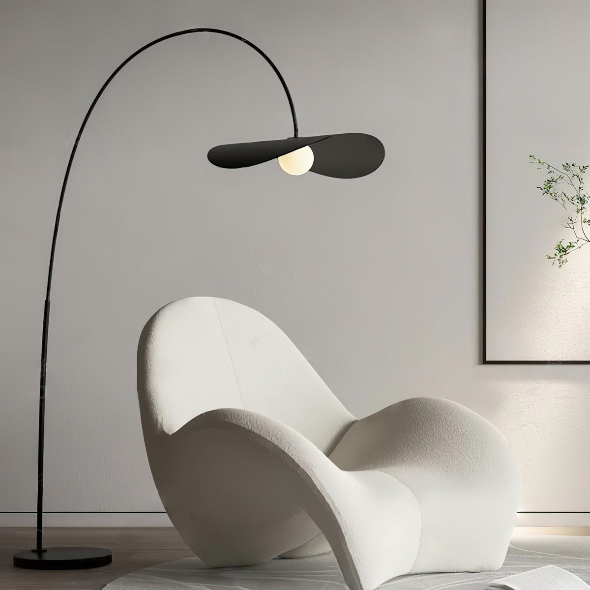 Sorarella-gulvlampe