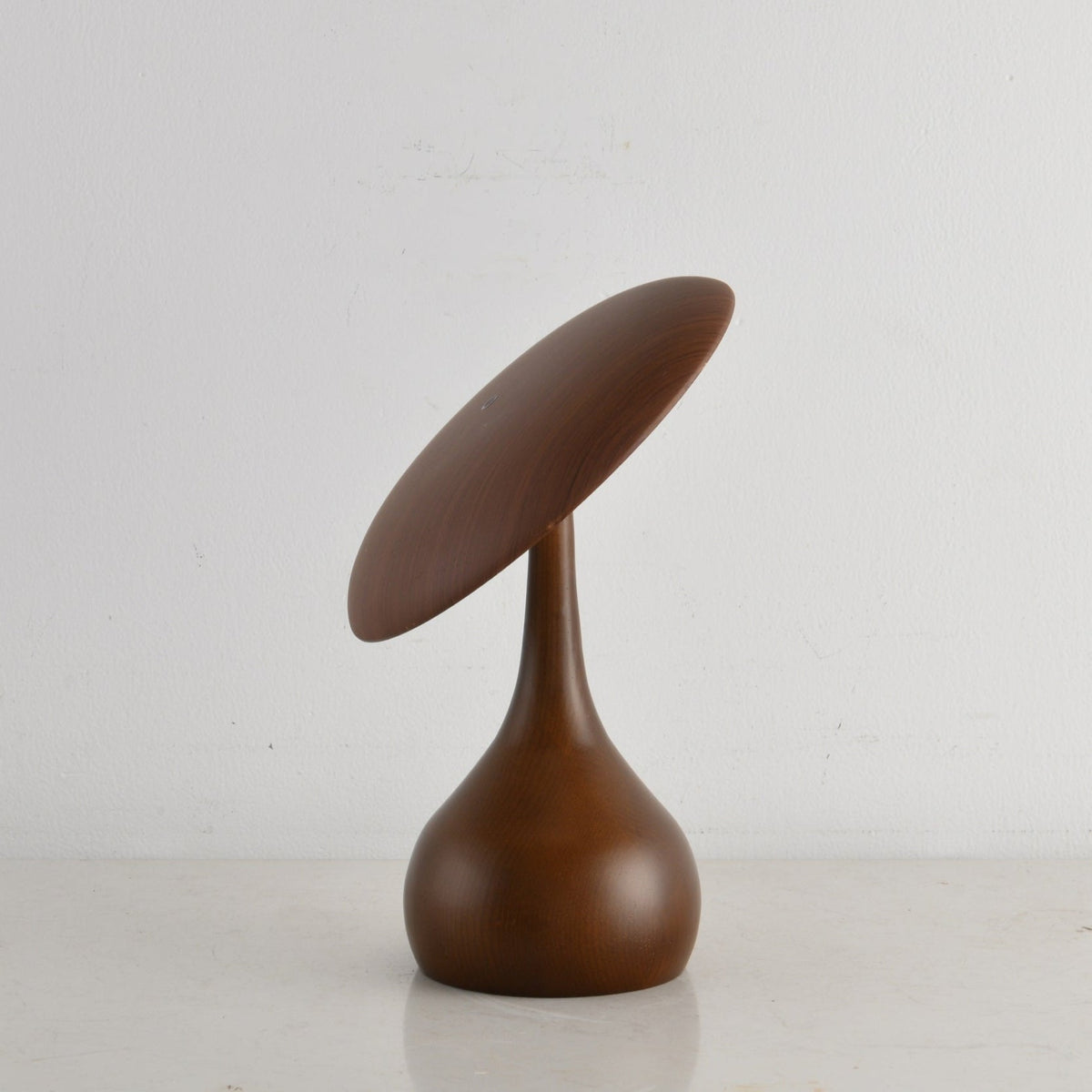 Candeeiro de mesa vintage Orbis em madeira