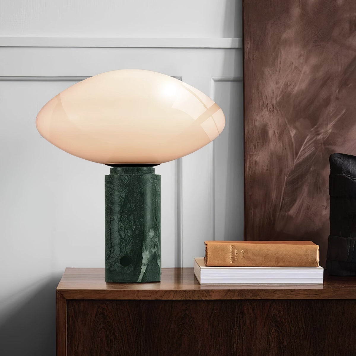 Lioralira Bordslampa med glasskärm och bas i grön marmor