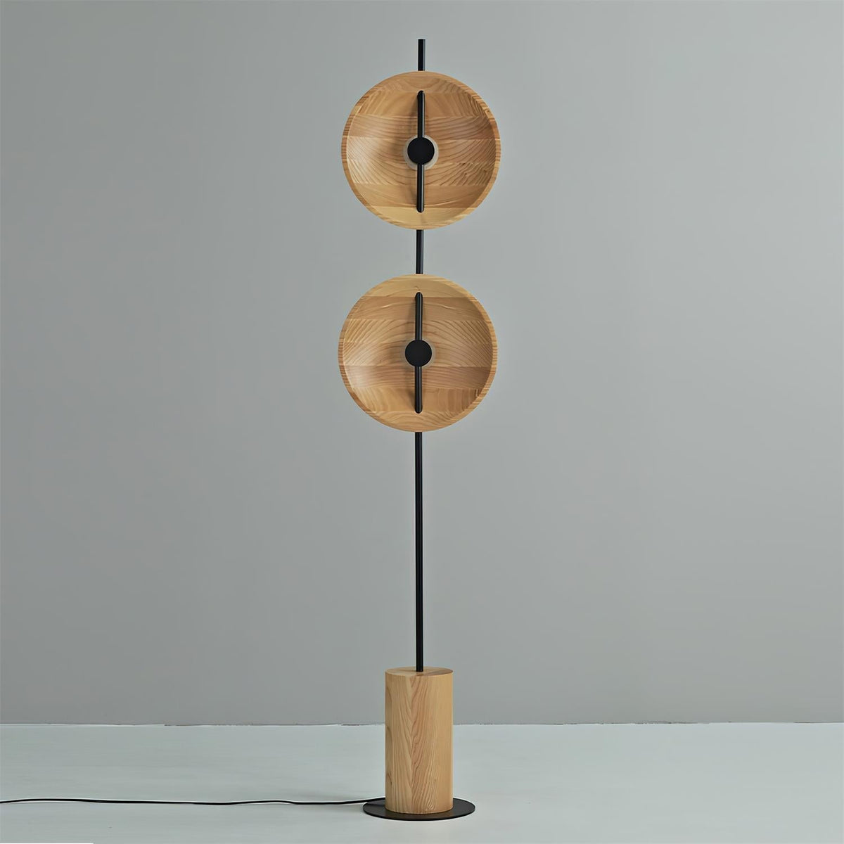 Viraaia Floor Lamp