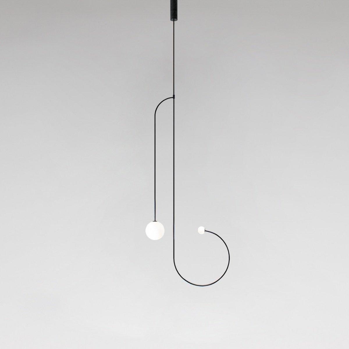 Candelabro Viraiseon móvel, preto e minimalista