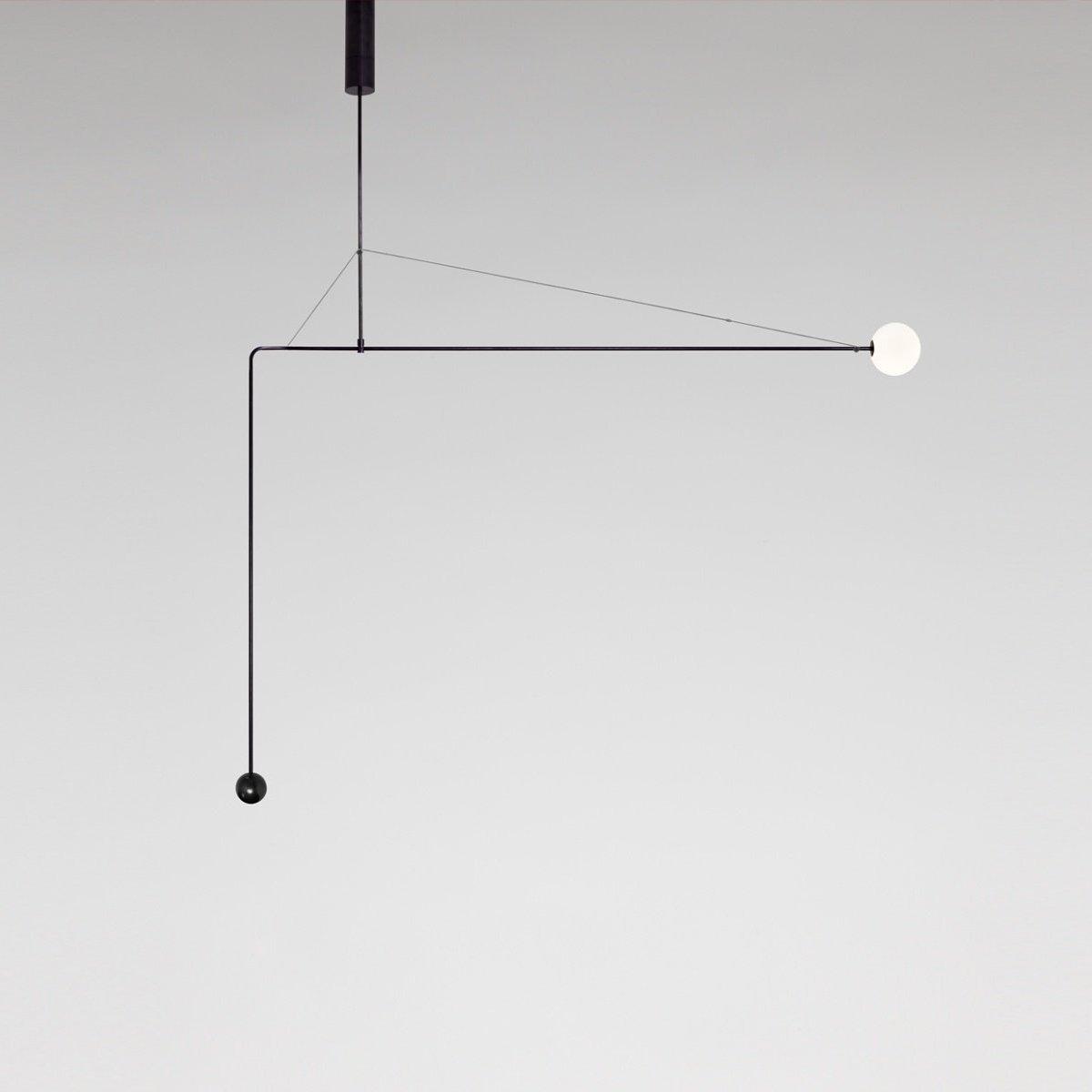 Candelabro Viraiseon móvel, preto e minimalista