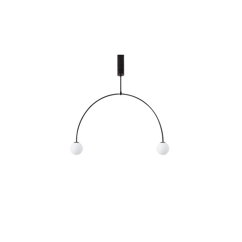 Candelabro Viraiseon móvel, preto e minimalista