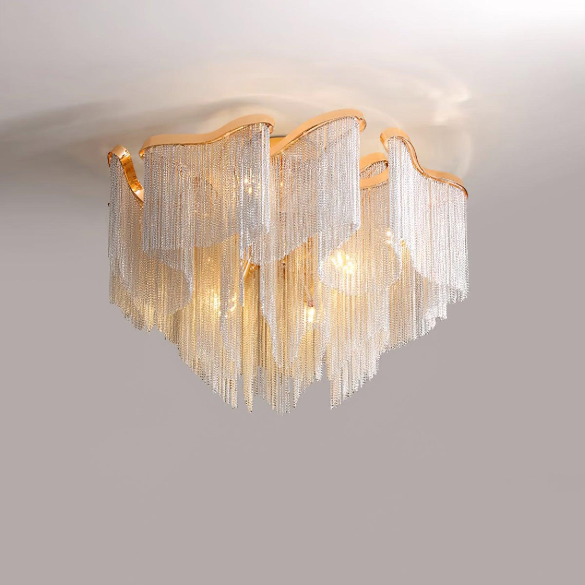 Mevrin modern taklampa med tofsar och konstnärlig design