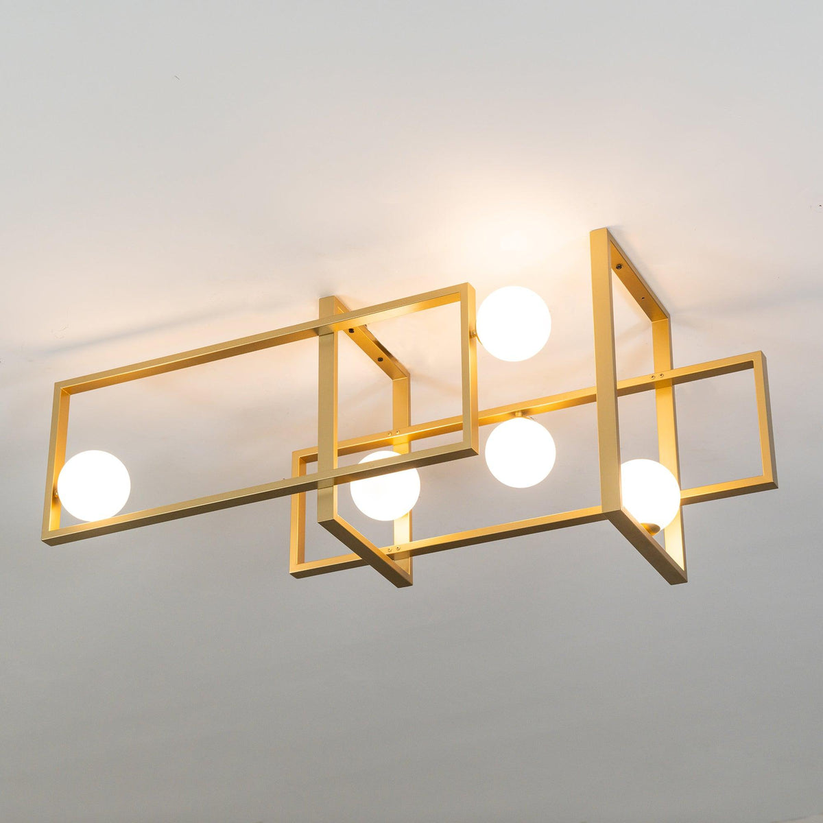 Veliiel moderne geometrisk Mondrian-lysekrone i glas og messing