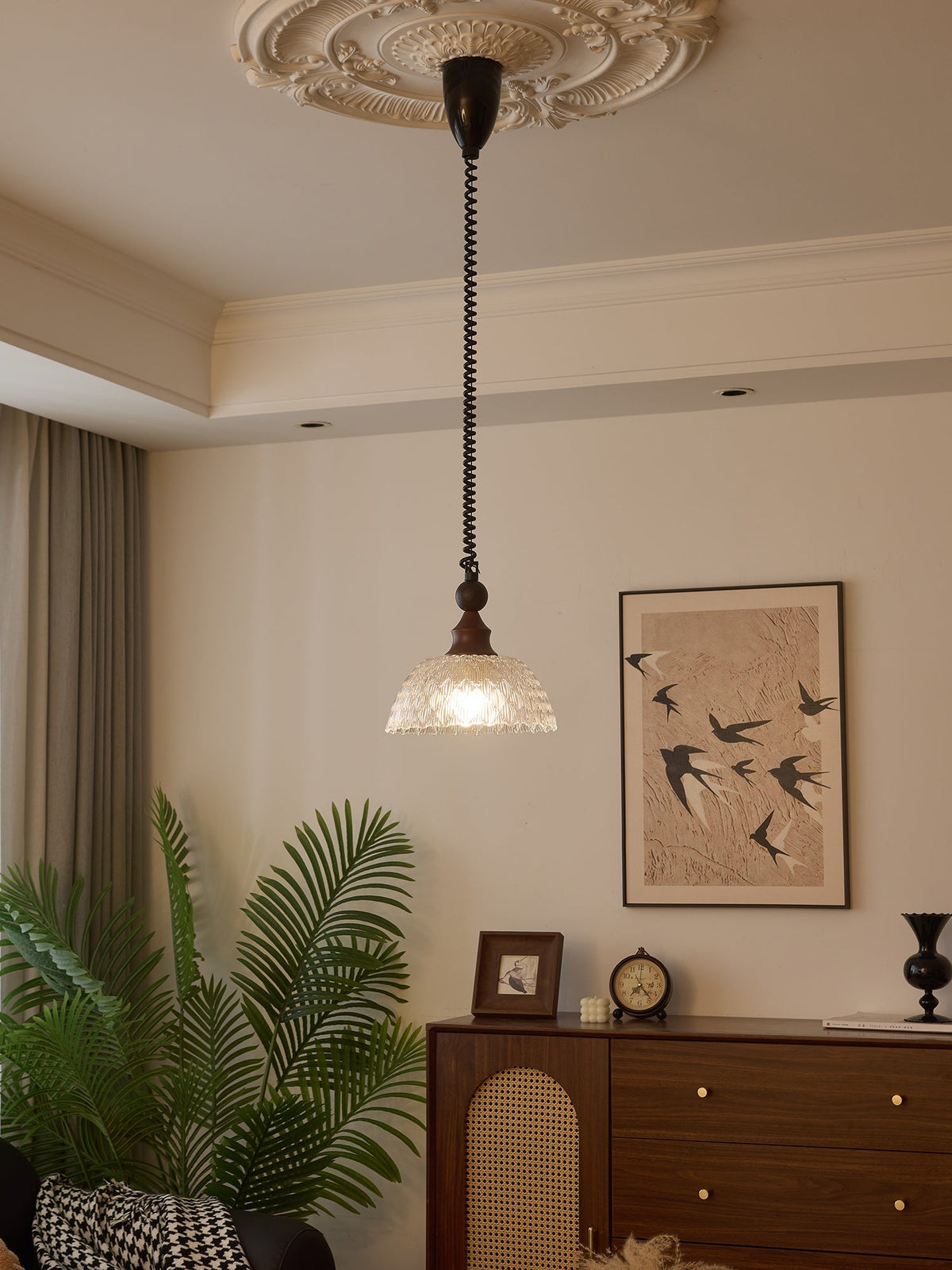 Nydoreth elegant vintage kunstnerisk pendellampe i træ