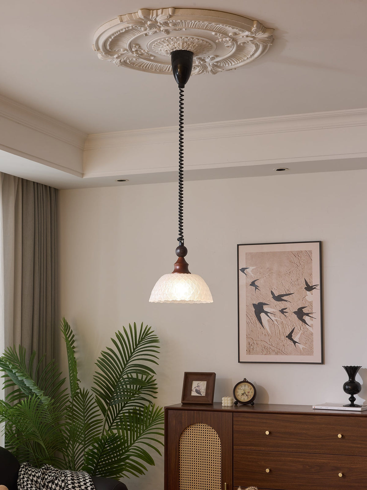 Nydoreth elegant vintage kunstnerisk pendellampe i træ
