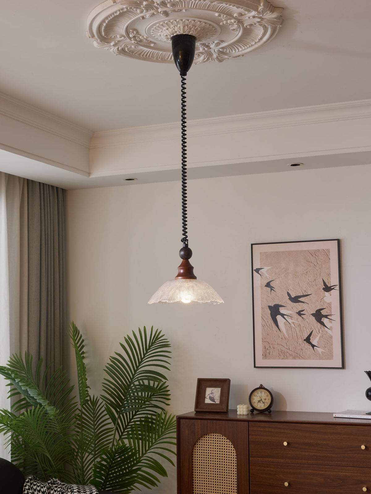 Nydoreth elegant vintage kunstnerisk pendellampe i træ