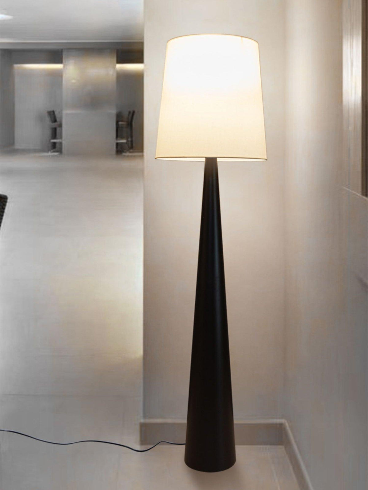 Linania minimalistisk gulvlampe i stof