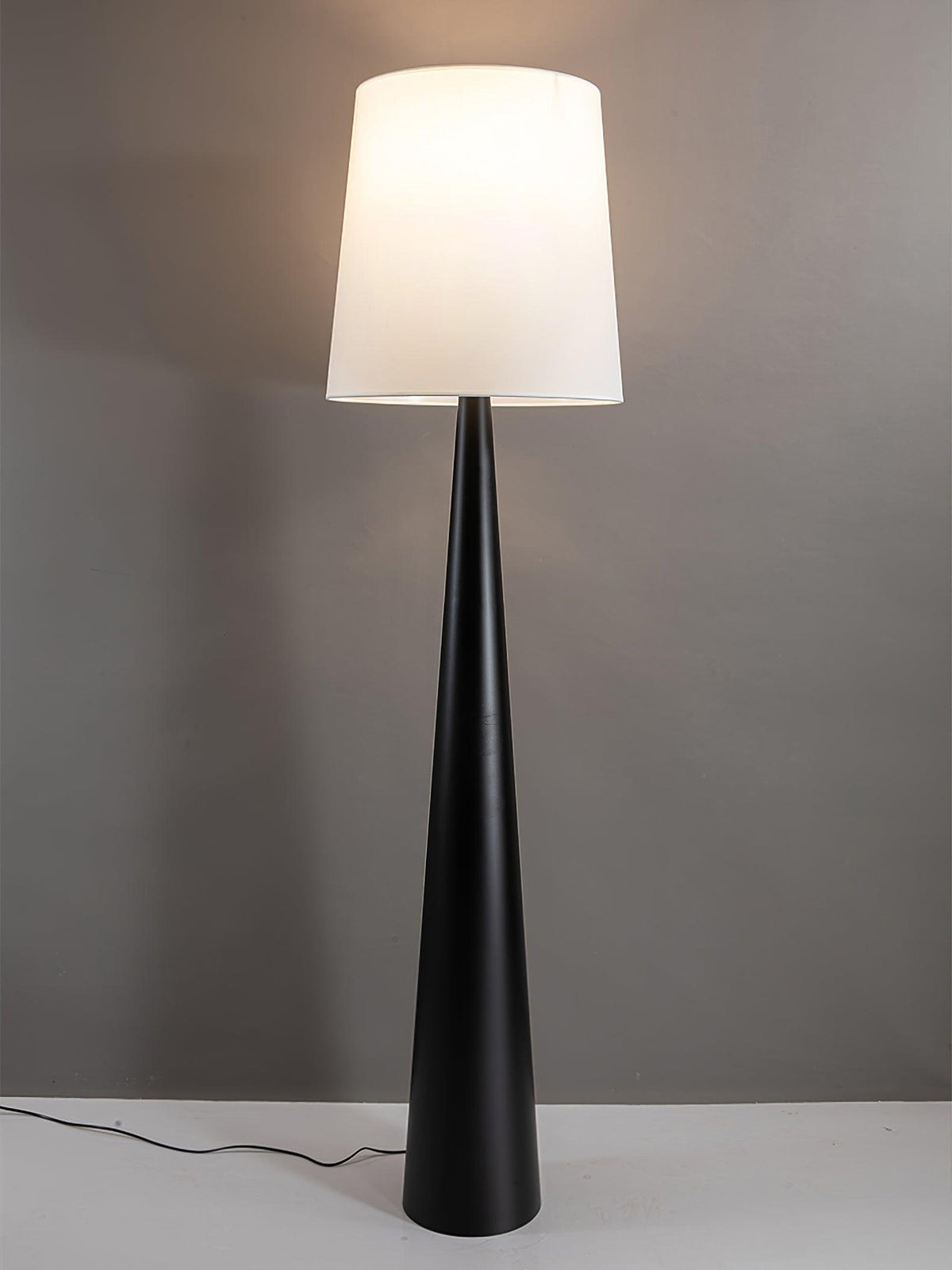 Linania minimalistisk gulvlampe i stof