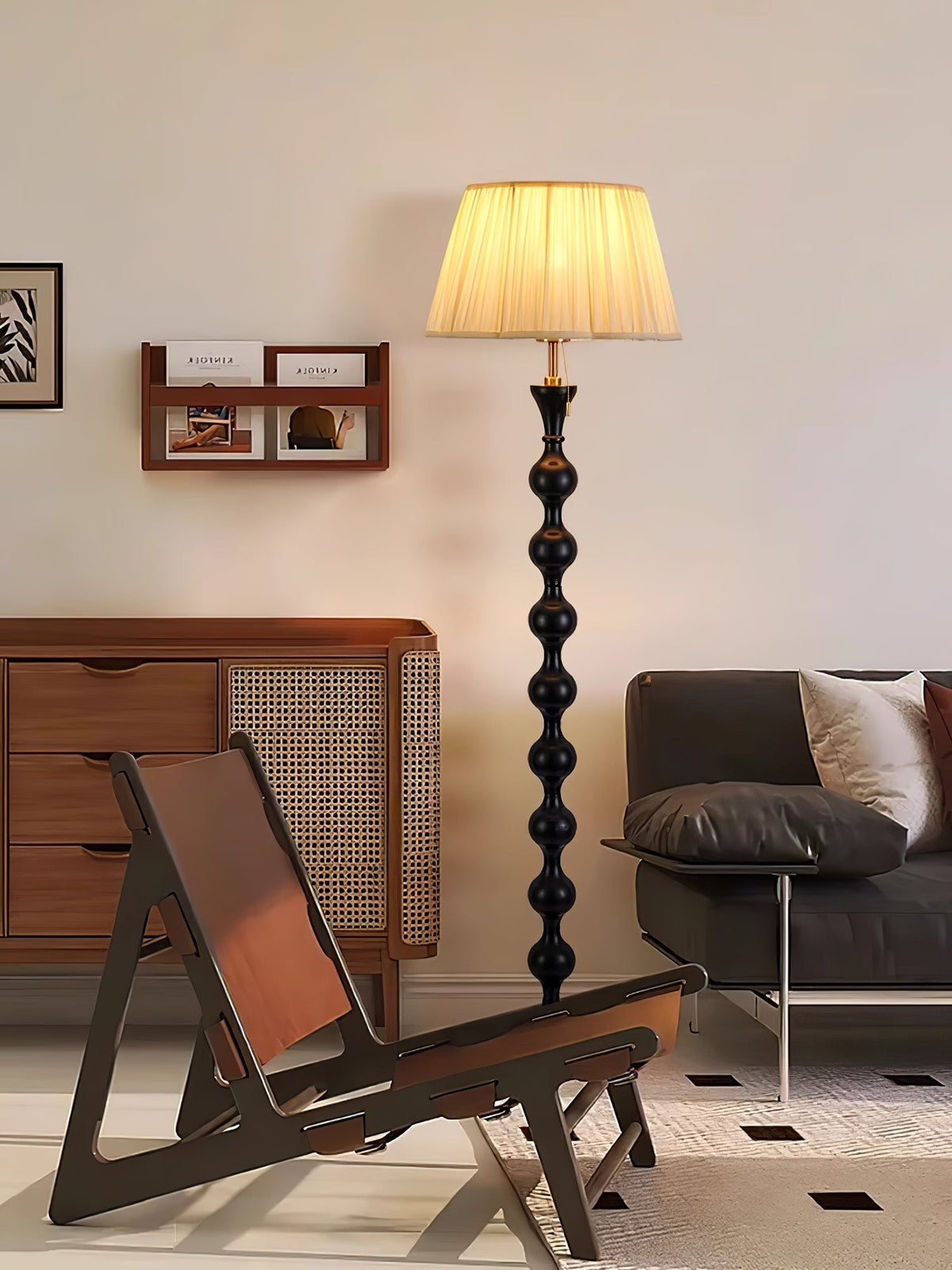 Celon vintage-gulvlampe i træ og stof