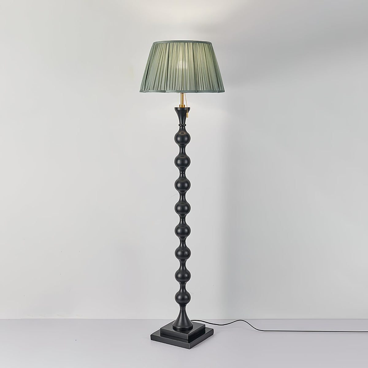 Celon vintage-gulvlampe i træ og stof