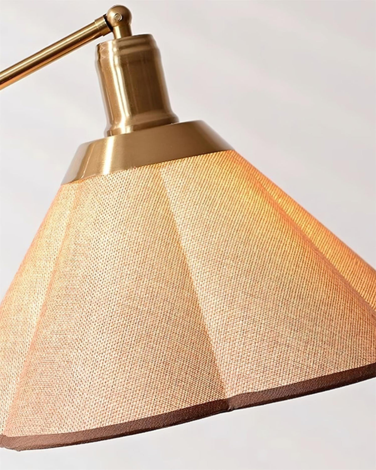 Gulvlampe Oreloina