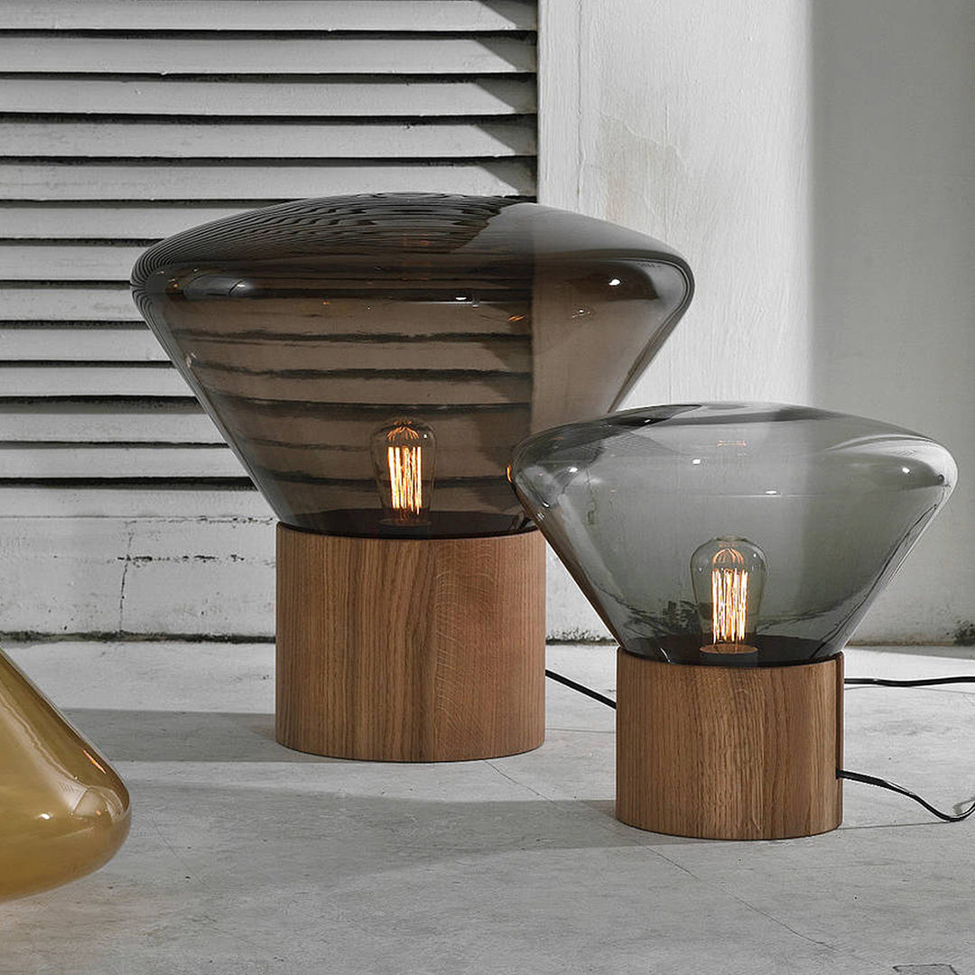 Candeeiro de mesa minimalista em madeira Sylirella