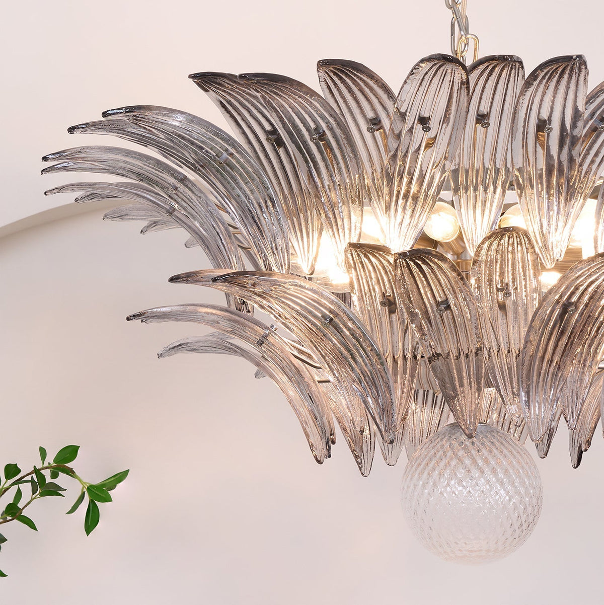 Candelabro Liororira com folha palmeta em vidro Murano transparente, em camadas