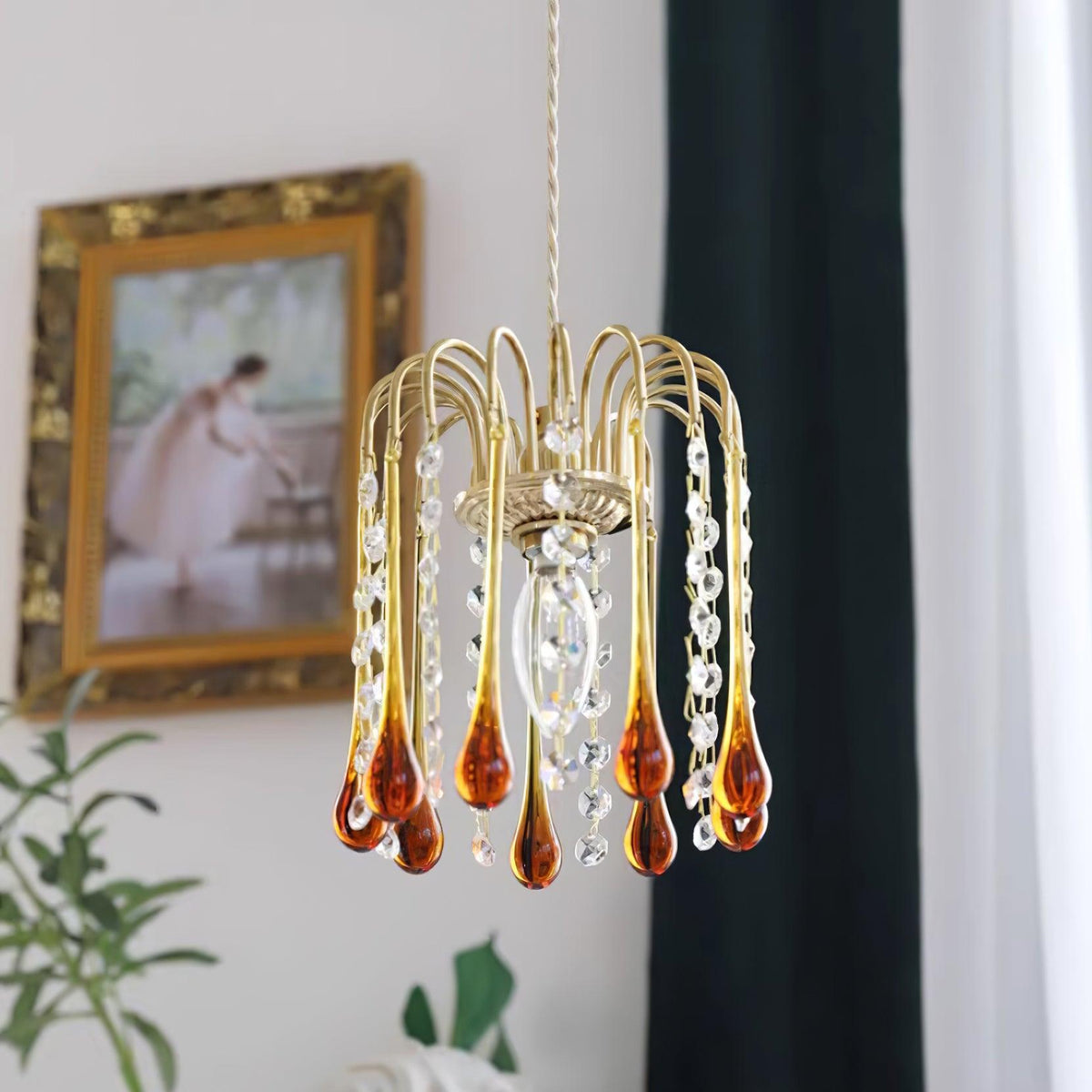 Mur Pendant Light