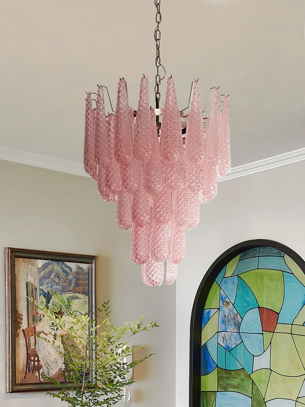 Veliena lysekrone med lyserøde dråber i Murano-glas, diamantmønster og vandfaldsdesign