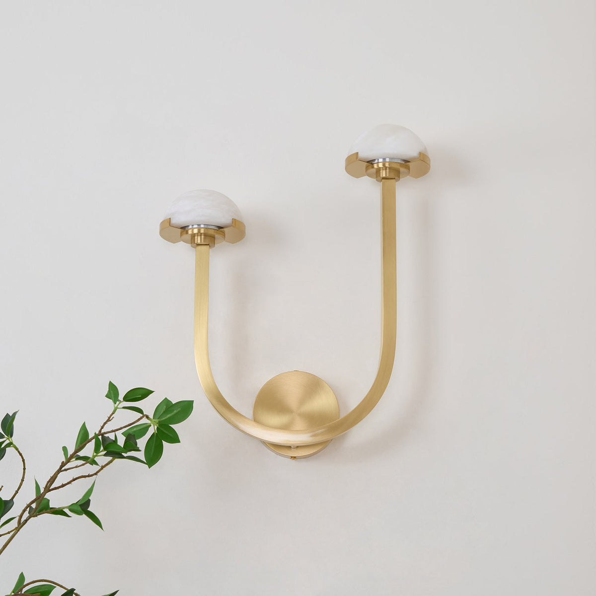Vitalira dubbel vägglampa i alabaster