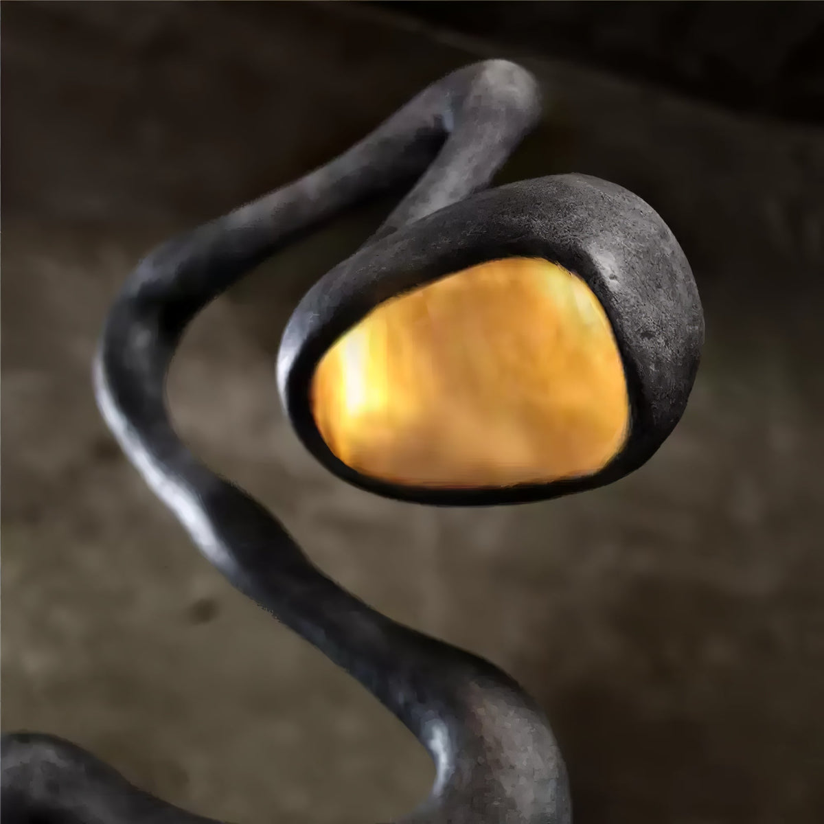 Candeeiro de pé em cerâmica orgânica Olcarus